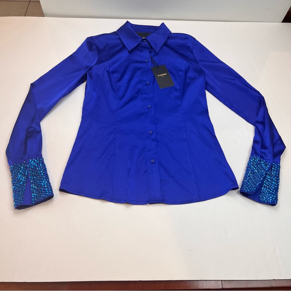 Le Superbe Women SZ 4 Blue Superstoned Orbital Seamed Satin Shirt NEW *TINY FLAW